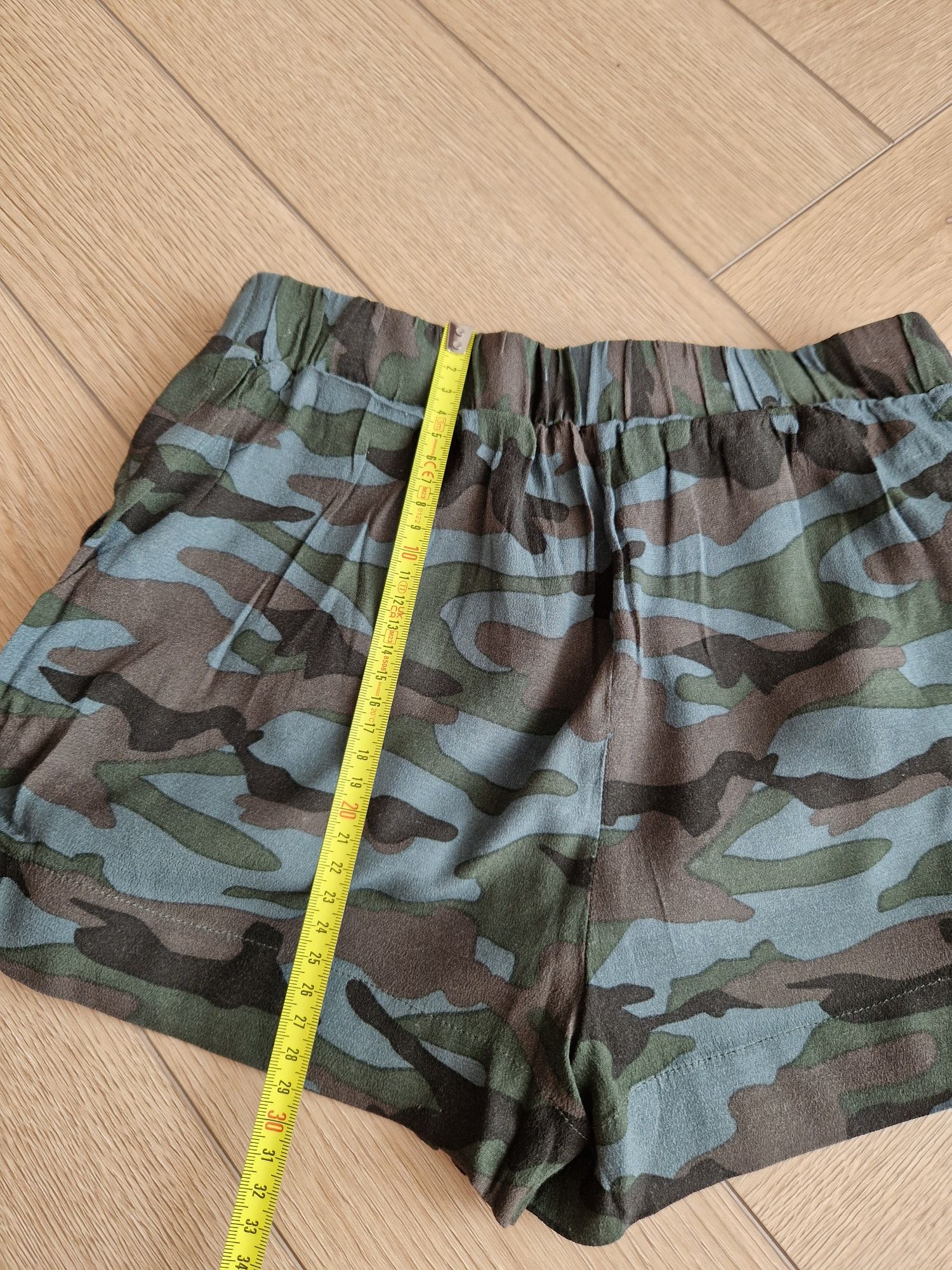 Spodenki shorty damskie moro Forever 21 xs