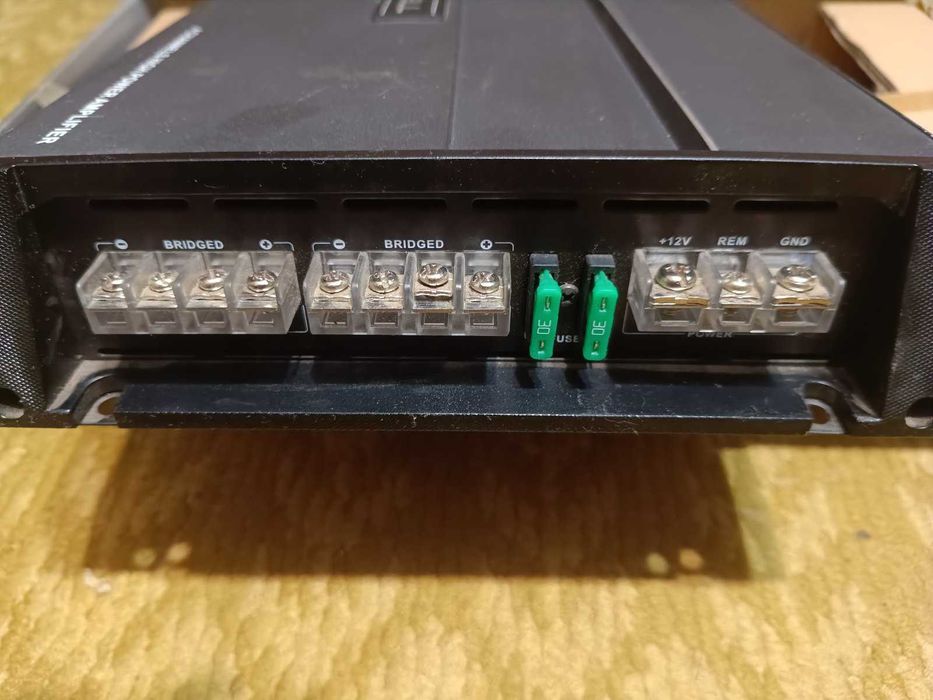 Четырёхканальный усилитель CALCELL VAC 90.4