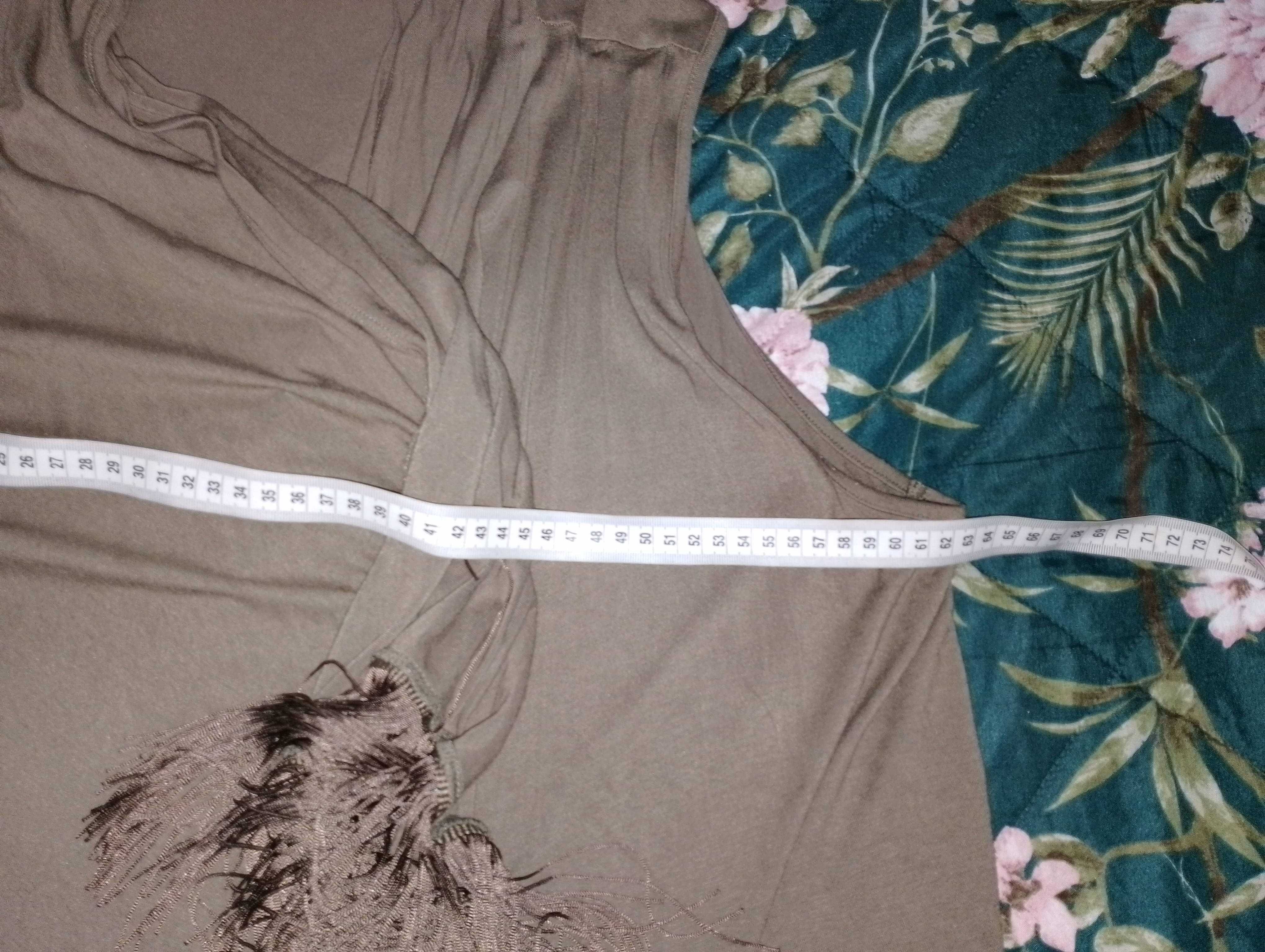 Oliwkowa narzutka bez rękawów plus size r. 48/50