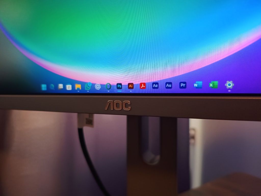 Monitor AOC 27 Cali, 2K WQHD, 100% sRGB, 60Hz