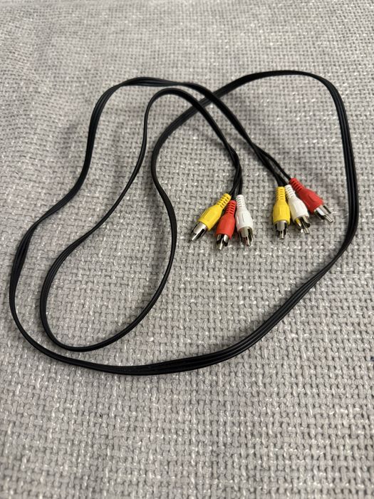 Кабель 3 x RCA – 3 x RCA 1.5m. Новий.