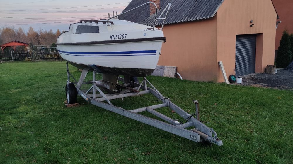 Zagłówka/Łódka / Przyczepa podłodziowa/Harbeck