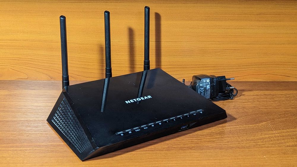 Роутер Netgear R6400