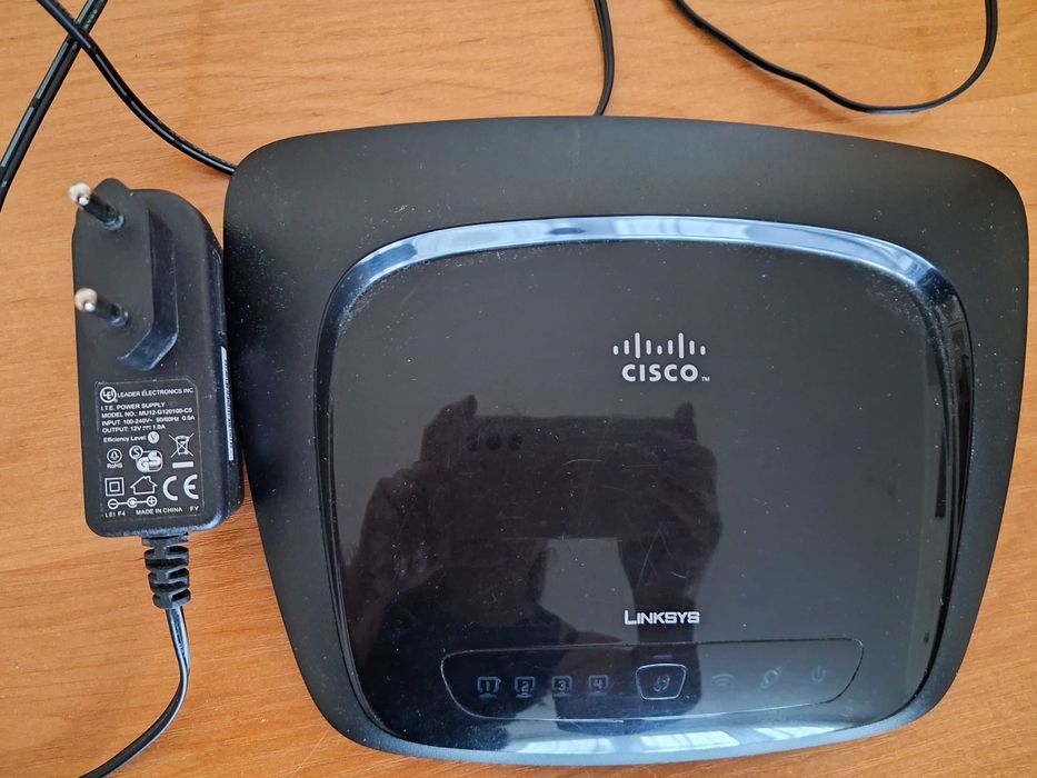 Router Cisco Linksys WRT120N
