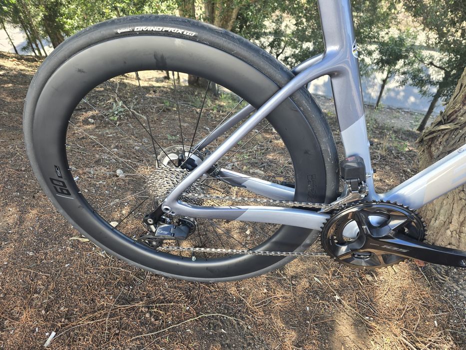 Bh rs1 105 di2 rodas de carbono