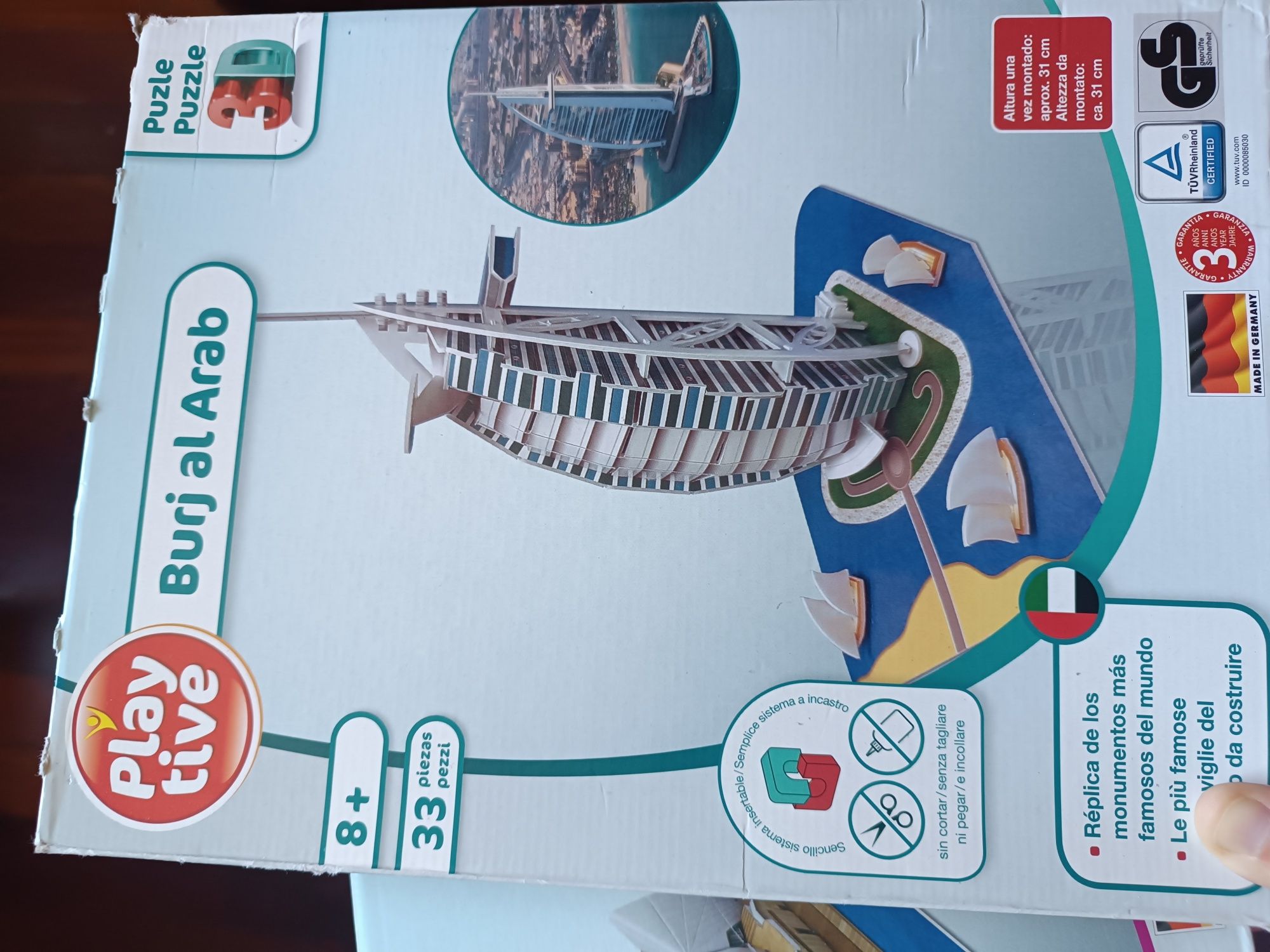 Puzzles 3D embalados
