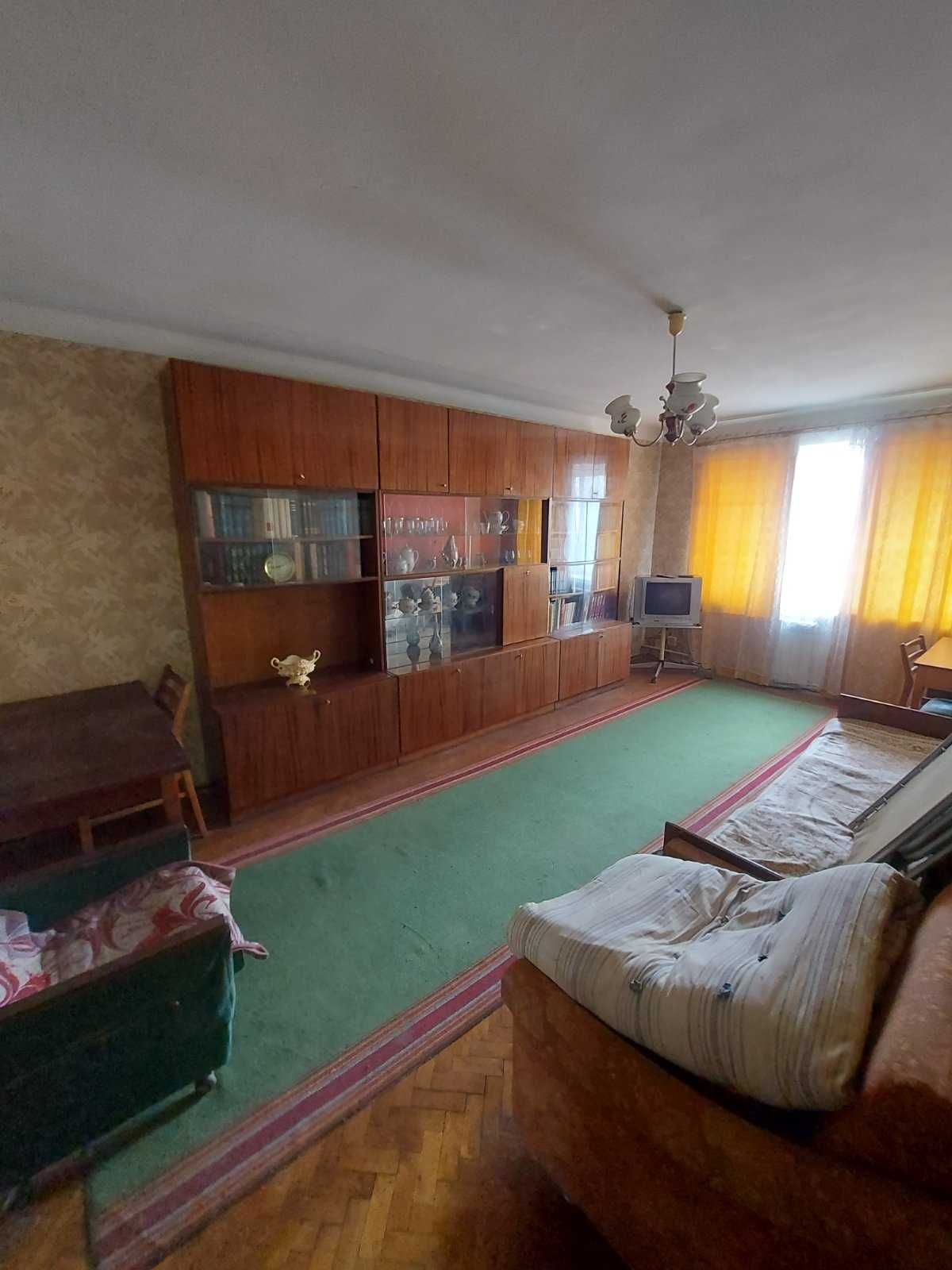 Продам 3-к.квартиру, Павлово Поле, метро 23Августа