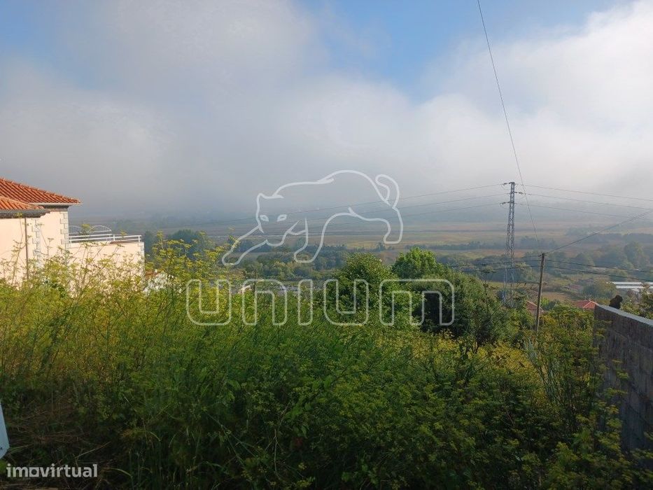 Terreno Urbano em Vilarelho
