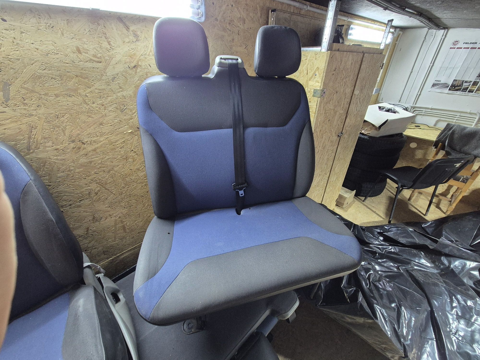 Fotele Renault trafic