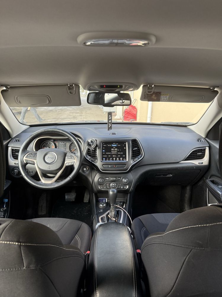 Jeep cherokee V 2.0 Limited Activ drive Automat