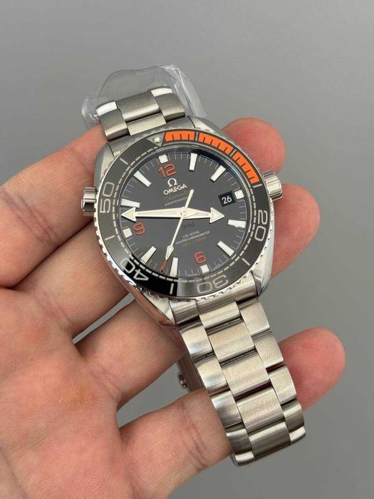 наручний чоловічий годинник Omega Planet Ocean Seamaster 600m