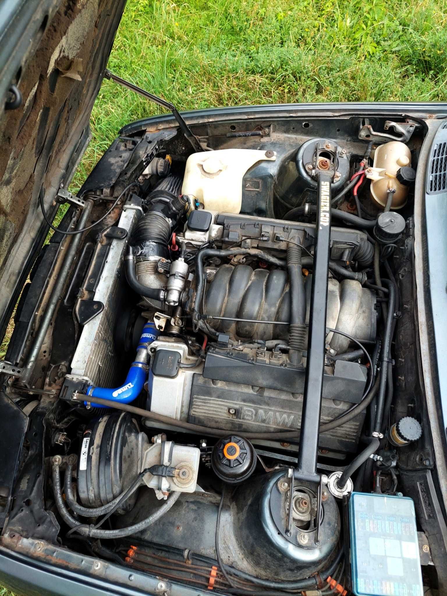 Sprzedam BMW e30 V8 M60B40