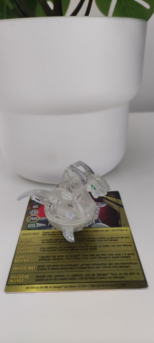 Hyper Dragonoid Clear Bakugan