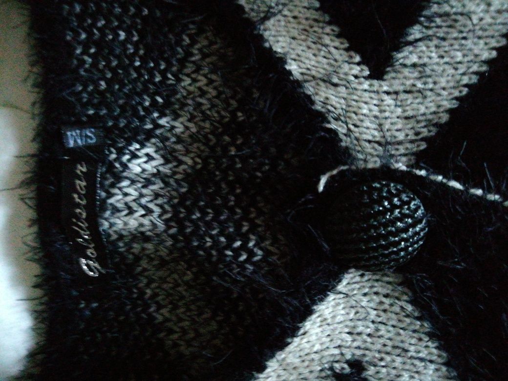 Casaco preto e branco S/M