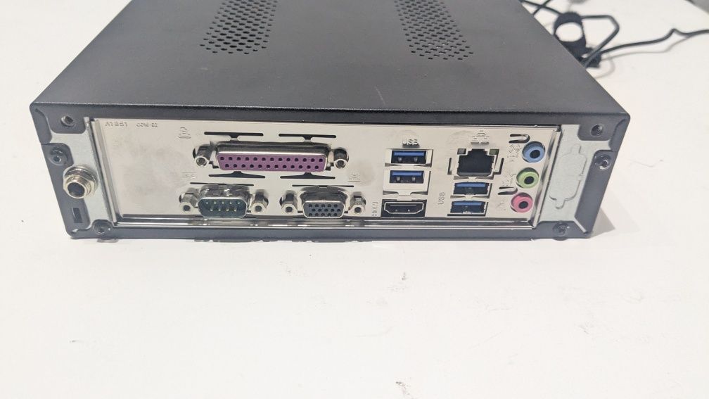 Міні ПК тонкий кліент GIGABYTE J4005N D2P / 120gb ssd / 4gb DDR4