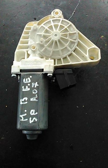 Motor vidro frente esquerdo MERCEDES-BENZ Classe B (W245)