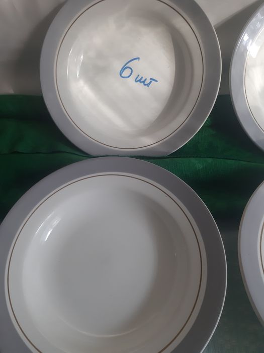 Тарелки глубокие новые 6 шт.