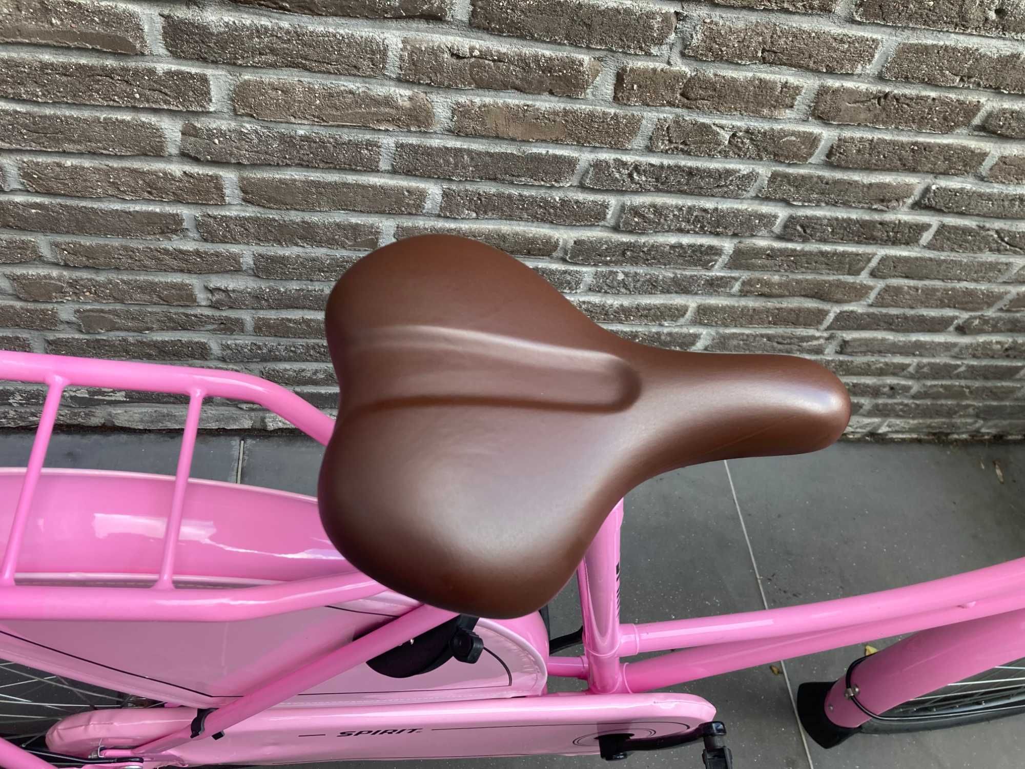 Bicicleta de transporte rosa