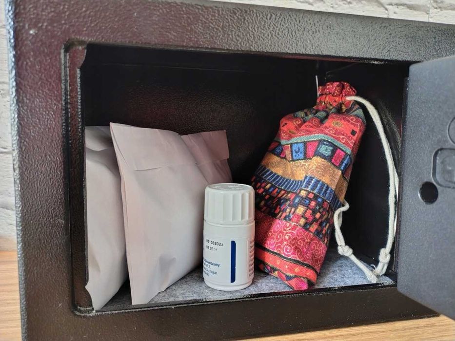 NOWY Sejf Domowy Elektroniczny Szyfr PIN Na Klucz Pieniądze