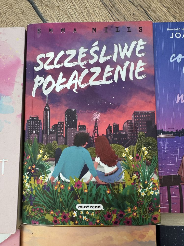 8 książek młodzież”co wyszeptał nam deszcz”ideal”obiecałem ci gwiazdy
