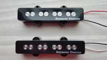 Seymour Duncan Quarter Pound Jazz Bass pickups.