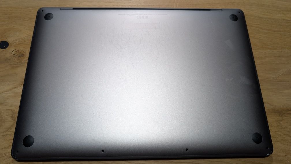 MacBook pro 16" A2141 EMC3347 i7/16/512