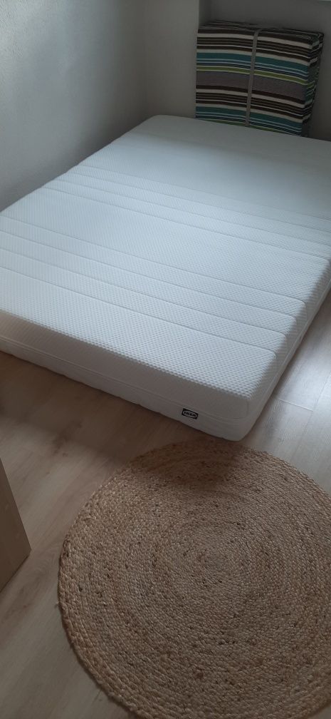 Materac Akrehamn twardy/biały 140x200 cm IKEA