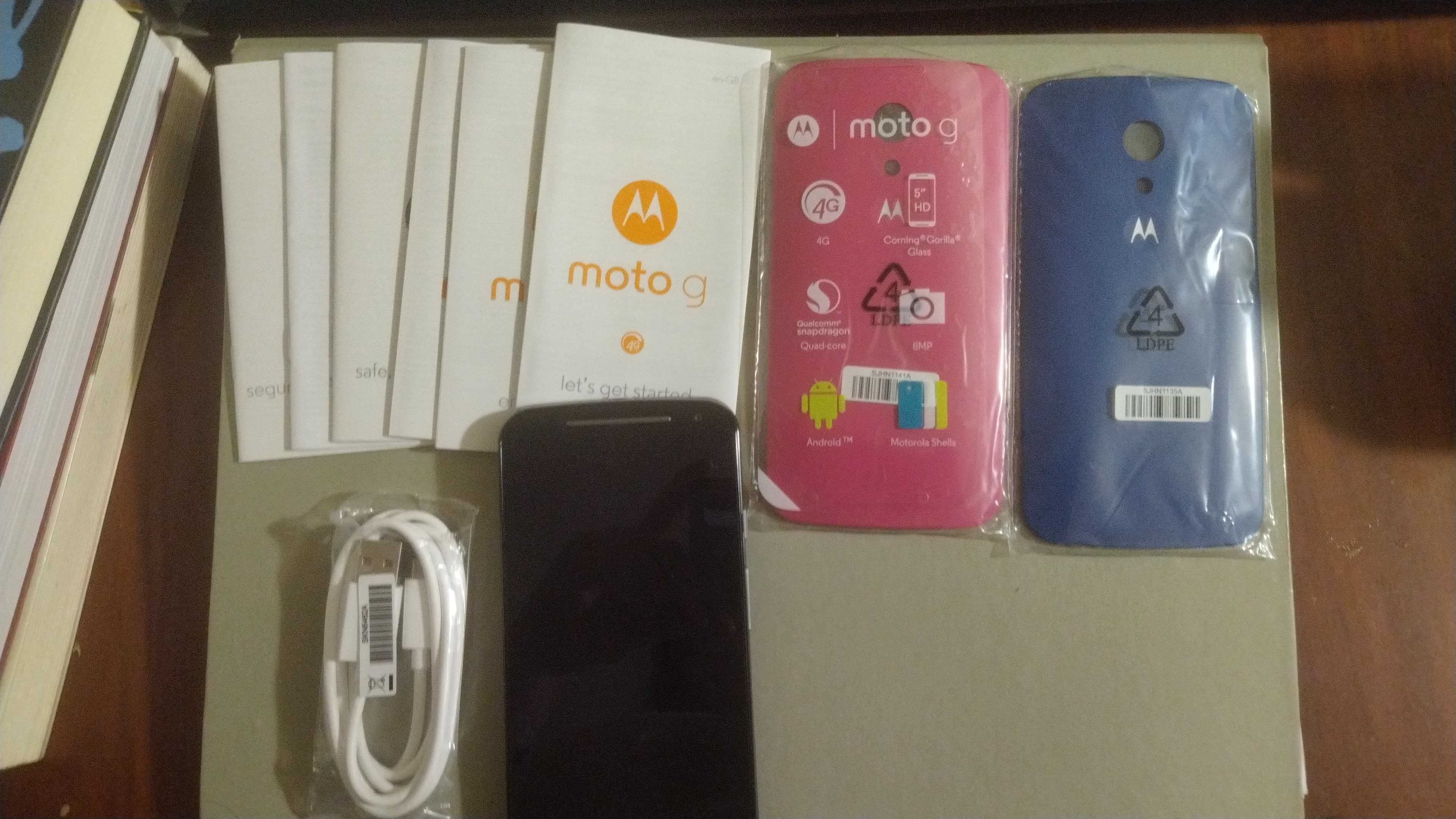 Motorola modelo: XT1072 Moto G ( 2 a Geração)+ 2 capas ( rosa e azul)