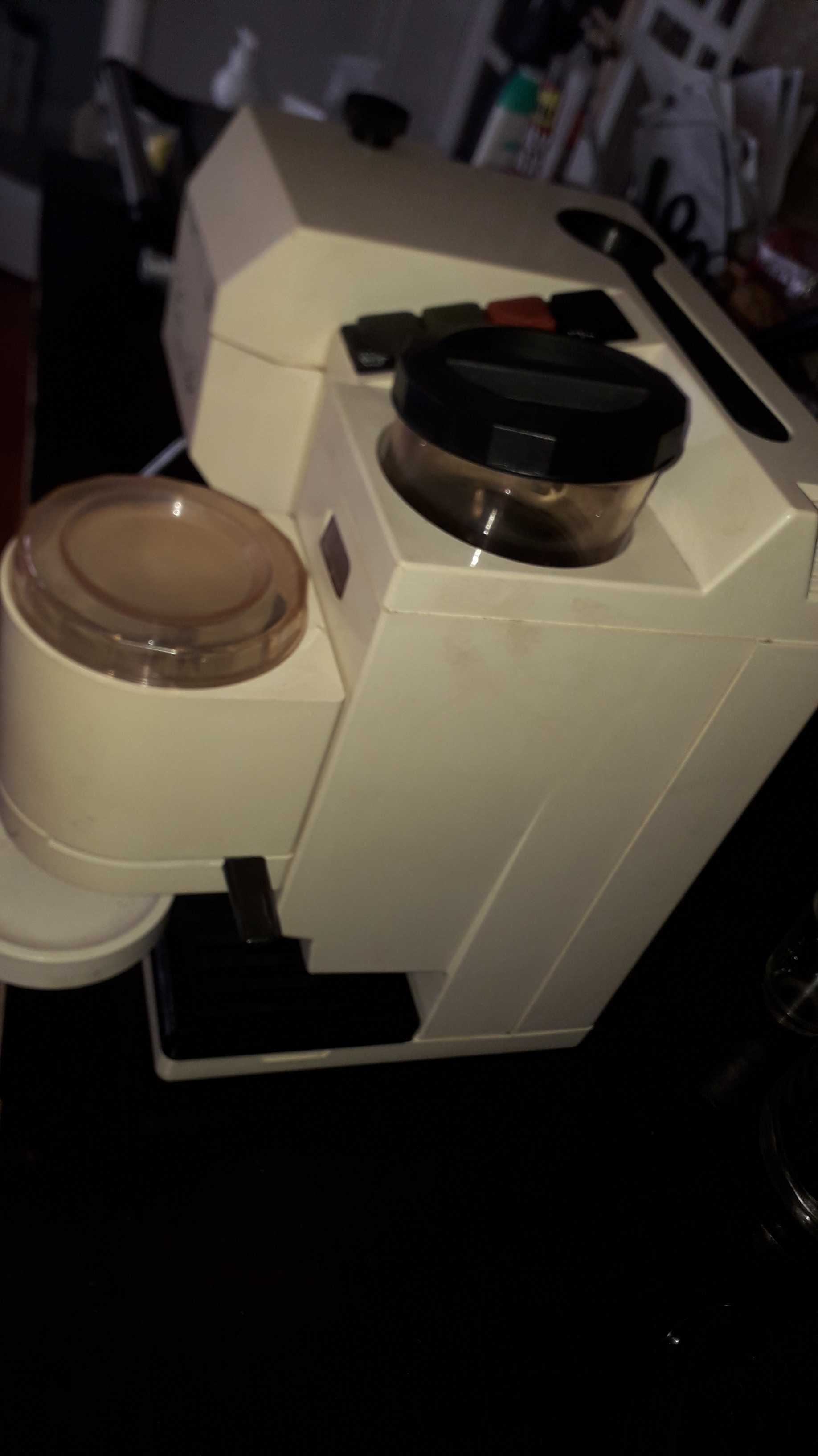 maquina cafe Philips com  moidor