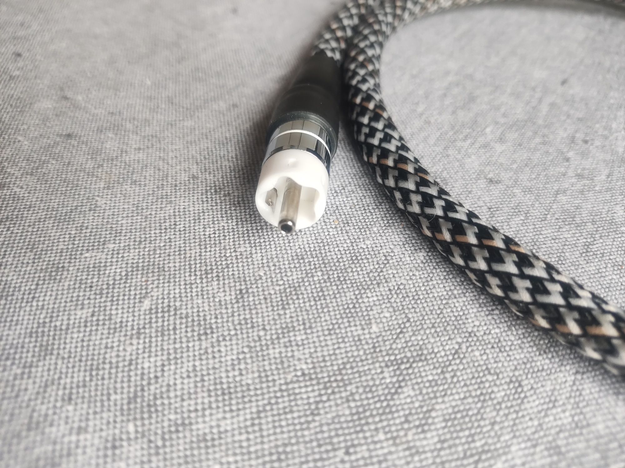 Interkonekt Bazodrut Presto. Kabel cyfrowy RCA.
