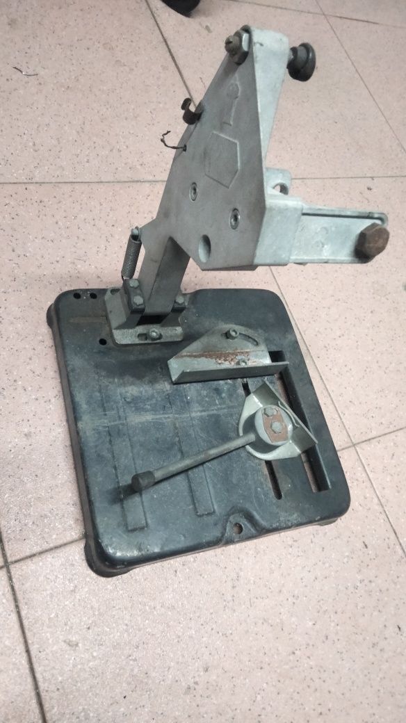 Suporte para rebarbadora