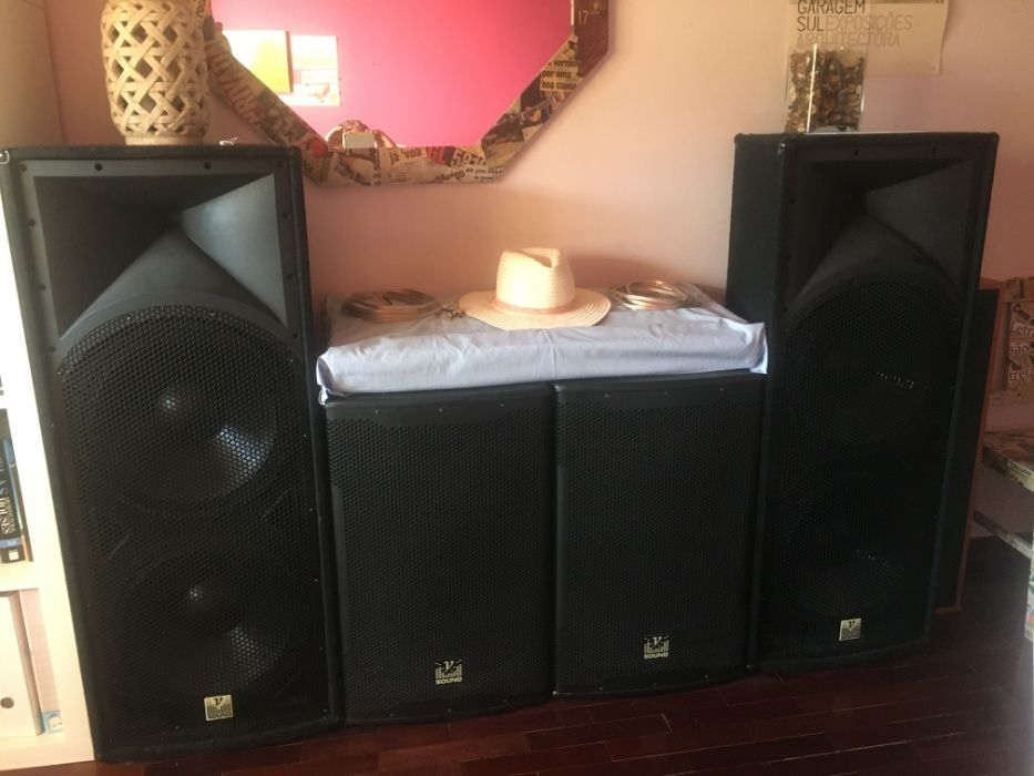 Colunas de Som Profissionais