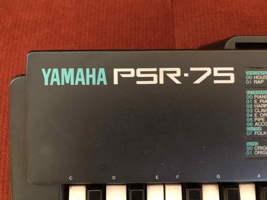 Keyboard YAMAHA polecam
