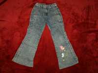 Spodnie jeans dziewczęce z haftem R 13 lat