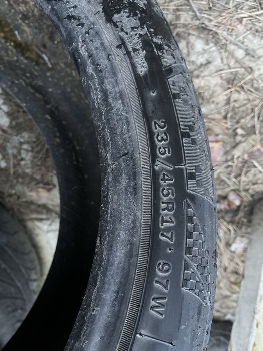 Продаж резини R17