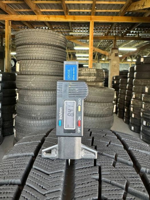 215/50 r17 bridgestone blizzak vrx 8mm шини бу зима