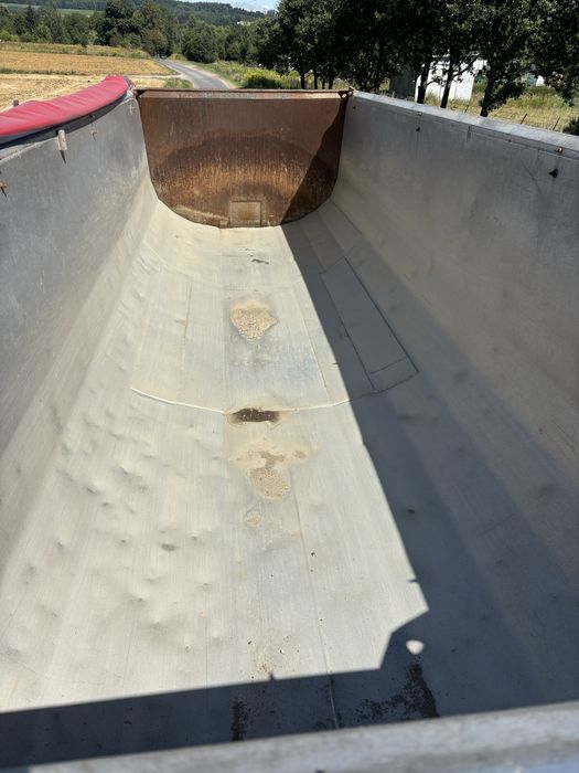 Naczepa wywrotka Carnehl 28m3 rynna alu schmitz