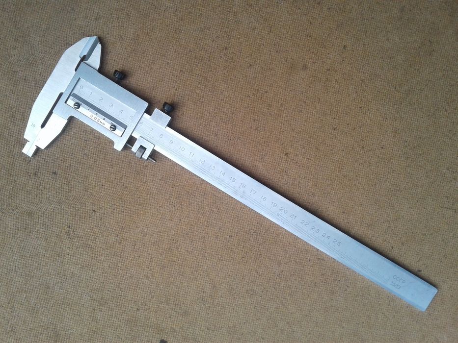 Штангенциркуль разметочный ШЦ - 250 мм. СССР точность 0.05 ЧИЗ