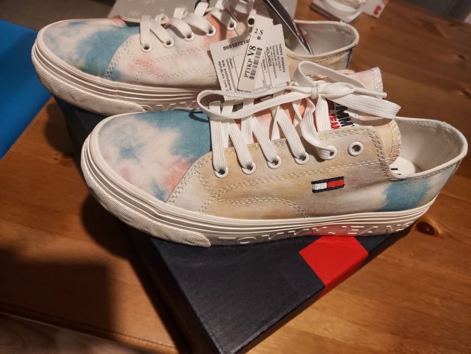 Buty  tommy Hilfiger jeans flatform print okazja super wzór! 38,39,40,