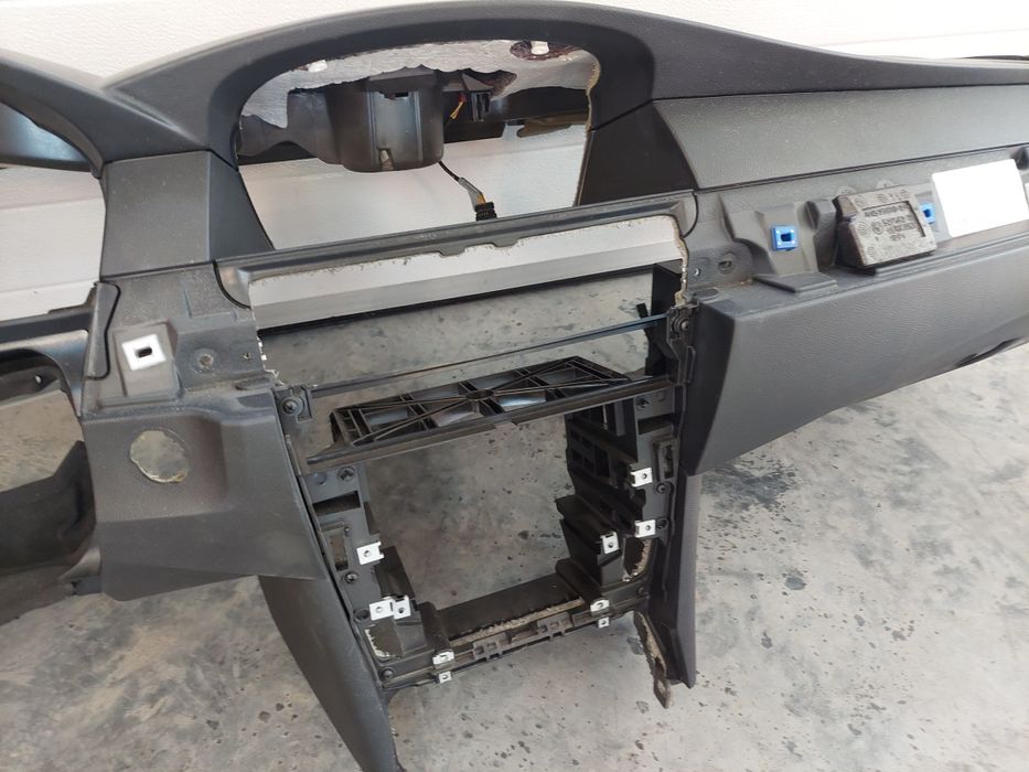 Kokpit Deska Rozdzielcza HEAD UP Lci BMW E60 E61 Przycisk Europa