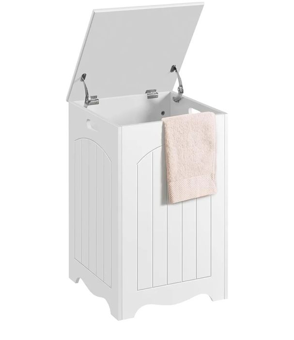 Drewniany kosz na pranie