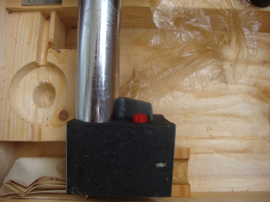 Магнитная стойка