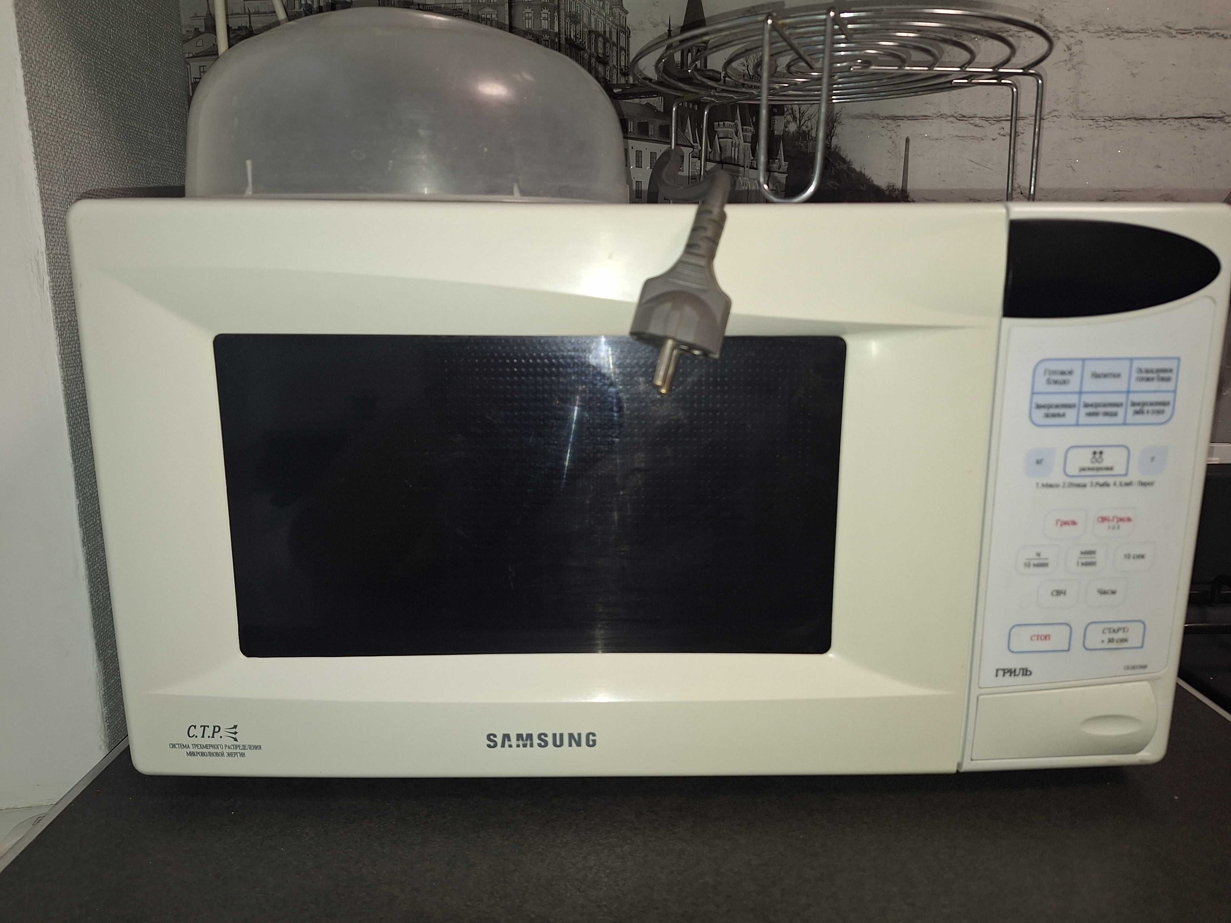Микроволновая печь Samsung-CE2833NR