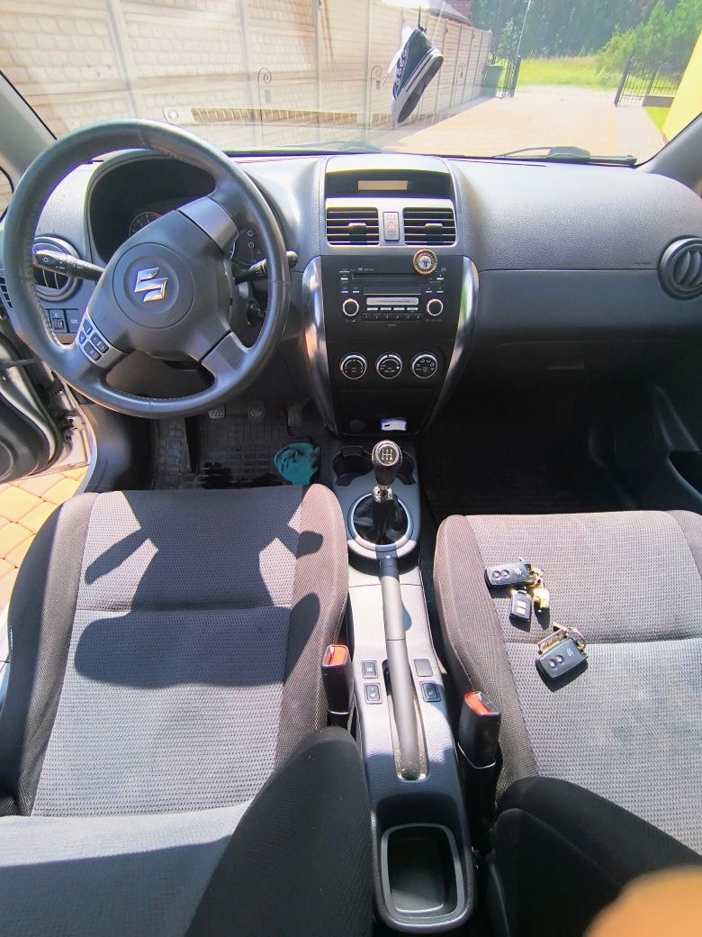 Samochód osobowy Suzuki SX4