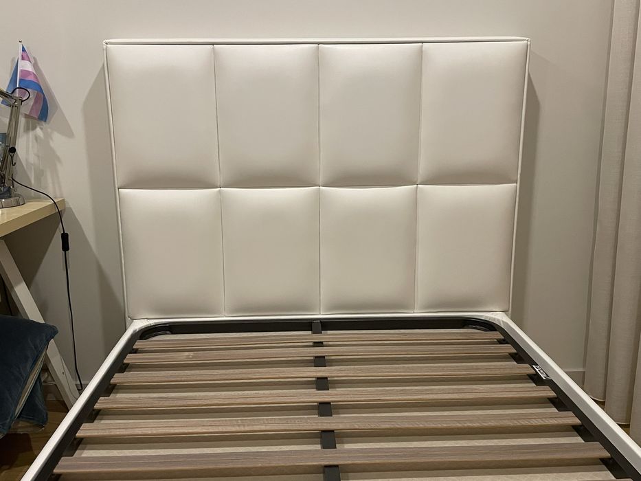 Vendo cama de meio casal