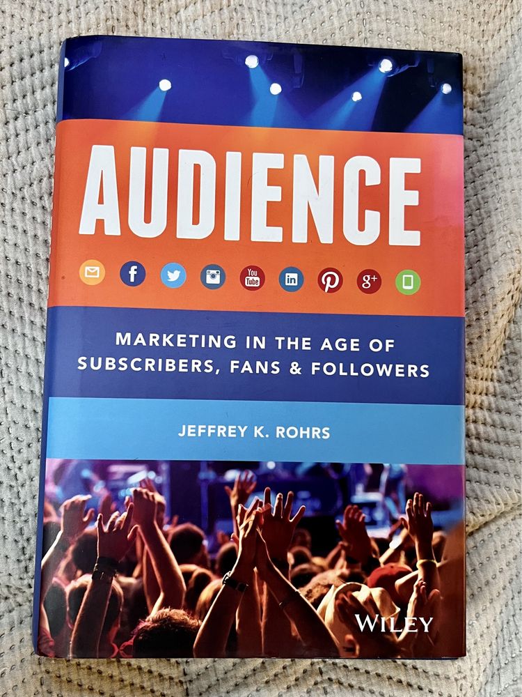 Audience: Marketing/Subscribers. Książka D2C