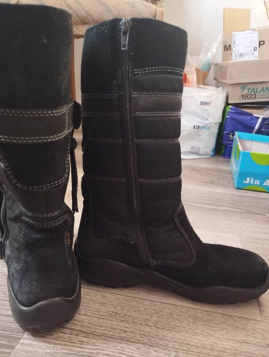 Сапожки ECCO 37 размер