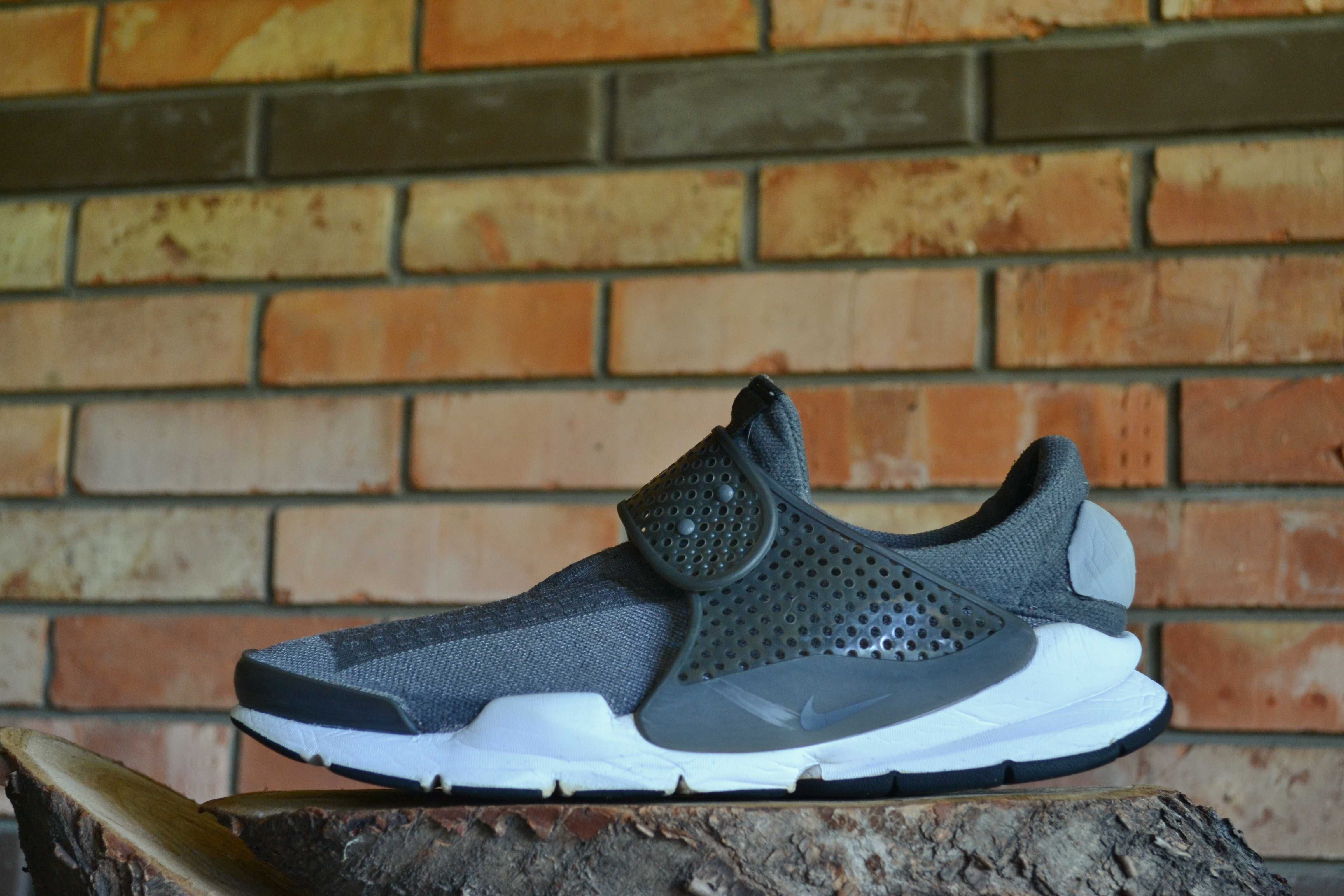Кроссовки Nike Sock Dart Оригинал Размер 44 Стелька 28 см