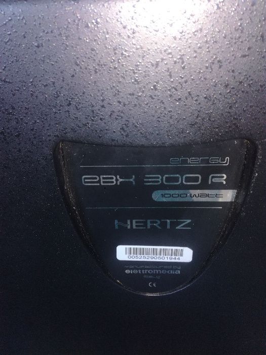 Subwoofer Hertz ebx300 de 1000watts