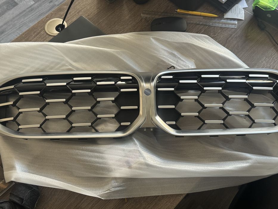 Решітка радіатору ноздрі BMW g20 m340 lci